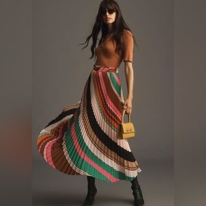 Anthropologie Maeve Isobel silky pleated maxi skirt size 8